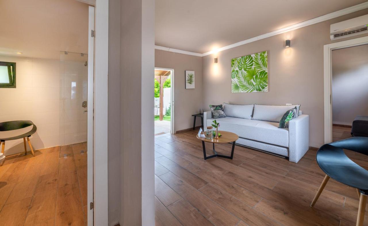 Erettz Dafna Travel Hotel Kültér fotó