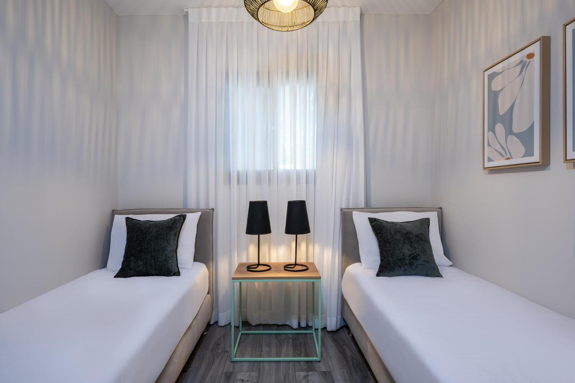 Erettz Dafna Travel Hotel Kültér fotó
